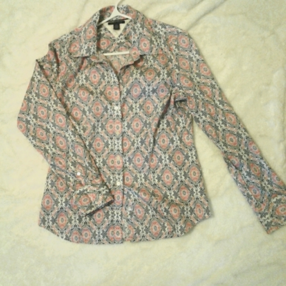 Women's Tommy Hilfiger button down shirt paisley print